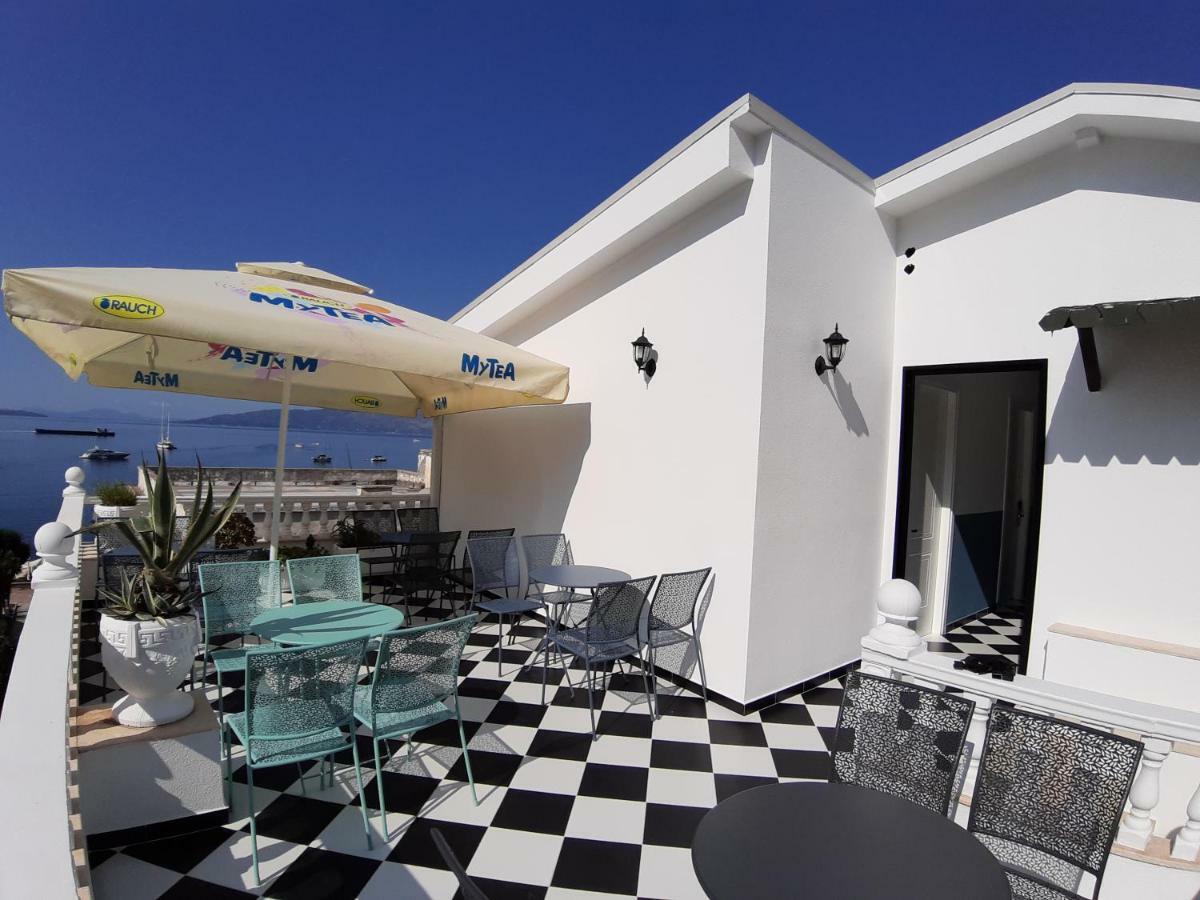 Bistrica Hotel Sarande Bagian luar foto