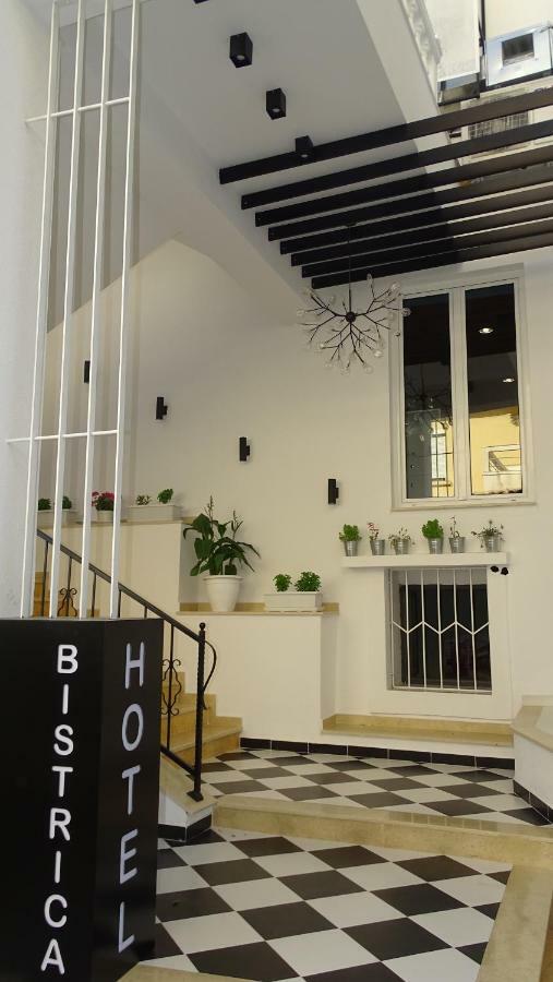 Bistrica Hotel Sarande Bagian luar foto